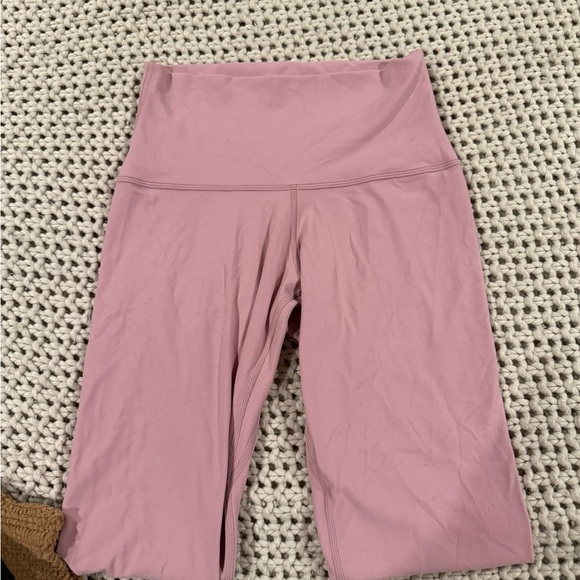 Aritzia pink Leggings - Picture 2 of 3